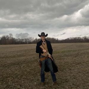 Meet your Posher, Gregory